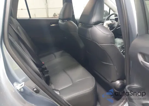 2024 Toyota Corolla Cross Xle z USA, uszkodzony, nr VIN 7MUDAABG4RV119068